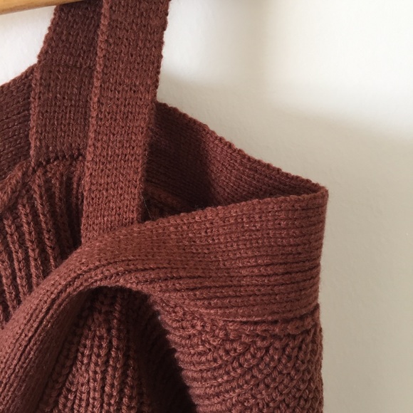 Semi-heart Spring Sweater - Picture 6 of 8